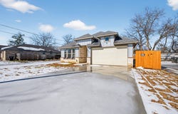 601 E Willingham Street, Cleburne, TX 76031