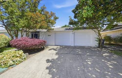 1665 ADKINS St, Eugene, OR 97401