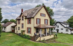 215 Dover Road NE, Sugarcreek, OH 44681