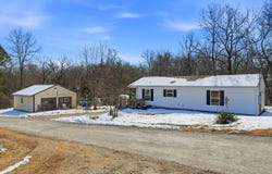 206 Old Deadend Road, Taneyville, MO 65759