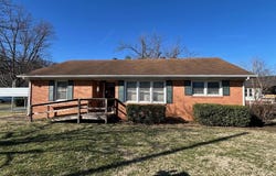 115 Washington St., Hawesville, KY 42348
