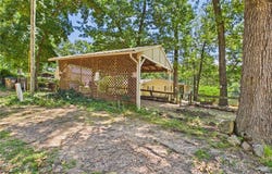 3584 Walnut Hills Road, Stover, MO 65078