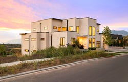 343 W BAY Dr, Vineyard, UT 84059