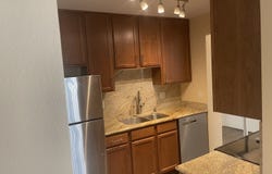 650 Perrie Drive, Elk Grove Village, IL 60007