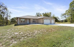 280 Johnson Road, Powersite, MO 65731