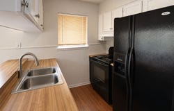 300 JUDITH ANN DR, Schertz, TX 78154