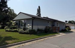 511 Indiana Avenue W, Gilbert, MN 55741