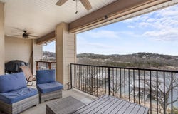 80 Celebration Cove Circle, Branson, MO 65616