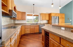 905 Thoroughbred Circle, Reno, NV 89508