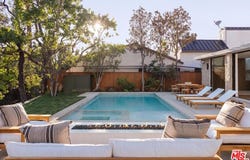 3858 Buena Park Dr, Studio City, CA 91604