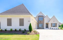 222 Welchshire Drive, Madison, MS 39110