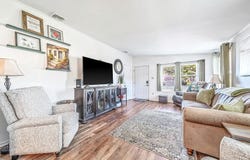 33 Dogwood Lane, Manorville, NY 11949