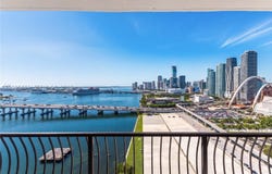 555 NE 15th St, Miami, FL 33132