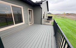 2810 E Hazelnut St, Brandon, SD 57005