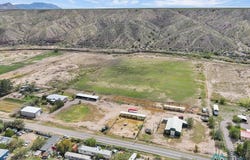 688 52, Cuchillo, NM 87901