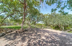 403 DEEP HOLLOW DR, Boerne, TX 78006