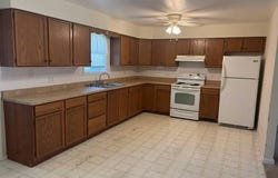 1301 N Howard St, Robinson, IL 62454