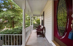 13 Richland Drive, Hurricane, WV 25526