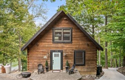 710 Forest Lawn Drive, Moneta, VA 24121