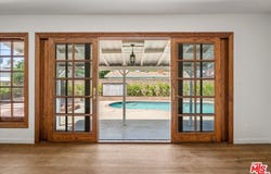 6525 Lubao Ave, Los Angeles, CA 91367
