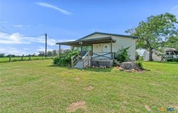 14858 Fm 1322, Luling, TX 78648