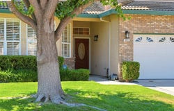 663 Clay Way, Ripon, CA 95366