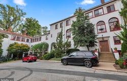 230 STONY RUN LN., BALTIMORE, MD 21201