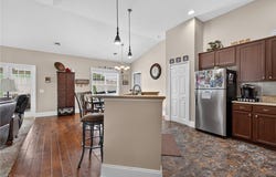 1321 Cascade Circle NW, Canton, OH 44708