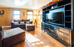 963 Pittsburgh St, N Versailles, PA 15137