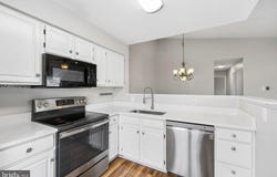 9393 SCARLET OAK Drive, MANASSAS, VA 20110