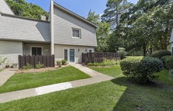608 Ventura Place, Mount Pleasant, SC 29464