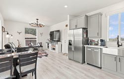 8445 Apache Drive, Show Low, AZ 85901