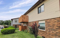 21 Parkridge, Belleville, IL 62226
