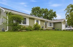506 South Drive, Marshall, MO 65340