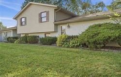 1401-1403 Lindenwood Drive, Lorain, OH 44053