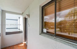161 Lakeview Dr, Weston, FL 33326