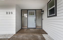 220 SW 144TH Ave, Beaverton, OR 97006