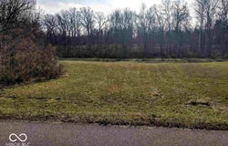 Prancer Drive S, Santa Claus, IN 47579