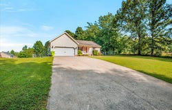 1580 Engle Ridge Road, Lily, KY 40740