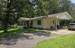 120 Pinecreek Lane, Murray, KY 42071