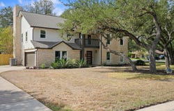 215 Dewberry Cv, Buda, TX 78610
