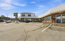 1467 S Main St, Fall River, MA 02724