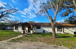 1024 Fm 1145, Kenedy, TX 78119