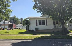 209 Knapp Avenue, Chester, IL 62233
