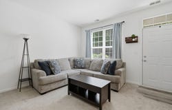 185 Springbrook Trail S, Oswego, IL 60543