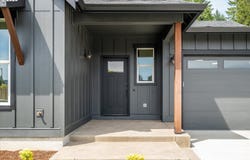 25323 E BROADWAY Ave, Veneta, OR 97487