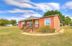 519 Us-77, Mulhall, OK 73063