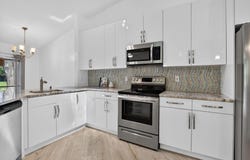 1971 Discovery Circle E, Deerfield Beach, FL 33442