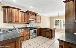20 Pasture Road, Lexington, TN 38351