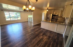 689 E LAVINA Dr S, South Ogden, UT 84403